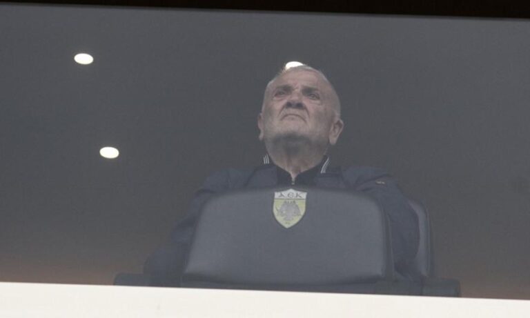 Στη Νέα Φιλαδέλφεια για το ΑΕΚ-Βόλος ο Μελισσανίδης