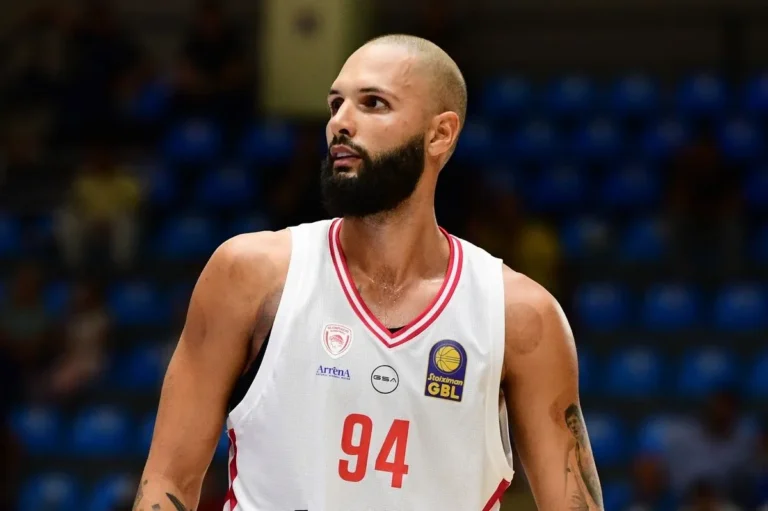 Φουρνιέ: Το μήνυμα για τον Ολυμπιακό και τη νέα σεζόν