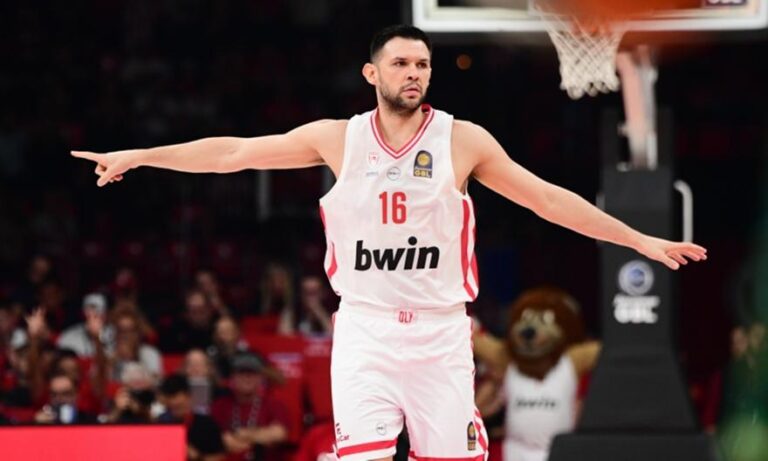 Θρυλικός Παπανικολάου: Έγινε ο 5ος παίκτης στην ιστορία με 400 συμμετοχές Ευρωλίγκα