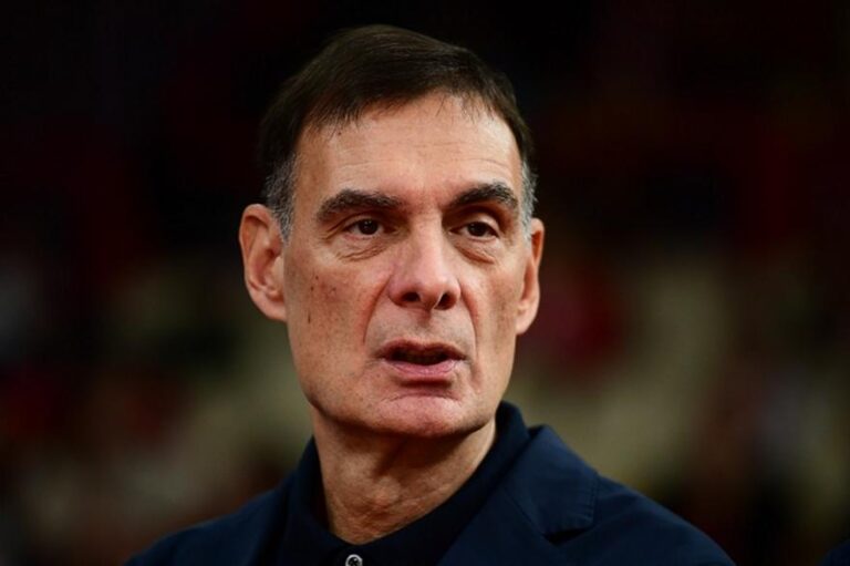 Μπαρτζώκας: «Δεν έχω ζητήσει τίποτα – Ο κόσμος να είναι πιο σκεπτικός με όσα διαβάζει»