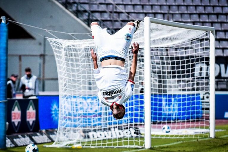 Πανσερραϊκός-ΑΕΛ Novibet: Μονομαχία «ο θάνατος σου η ζωή μου» στις Σέρρες