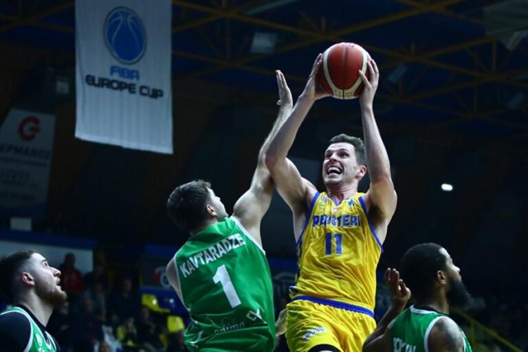 Ασταμάτητο Περιστέρι, κατασπάραξε με 100άρα την Κουτάισι και έκανε το 2/2 στην Ευρώπη