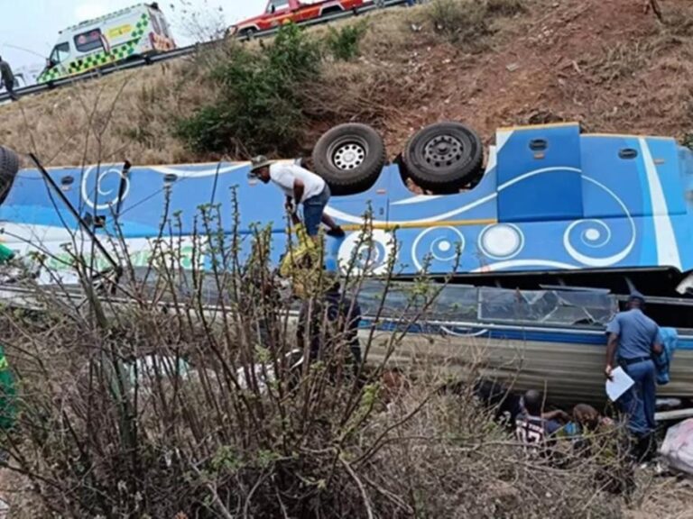 Πολύνεκρο δυστύχημα με πούλμαν στη Νότια Αφρική