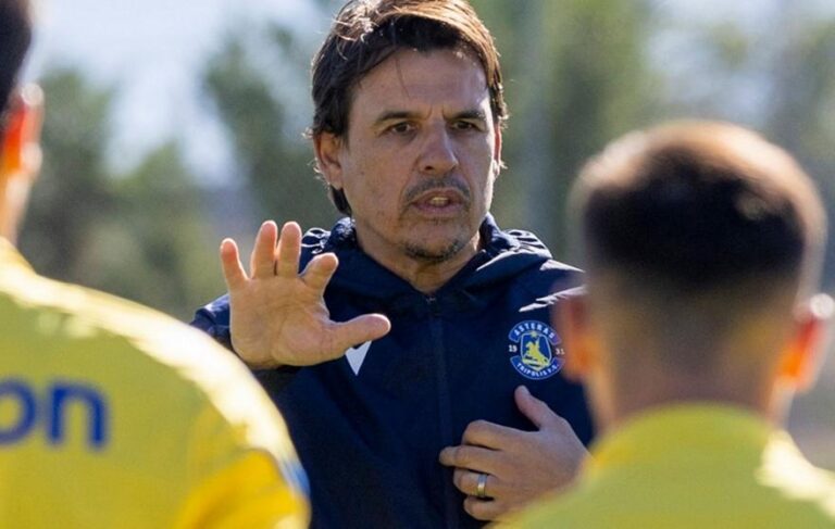 Asteras AKTOR: Έπιασε δουλειά ο Κόλμαν