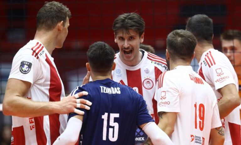 Καθάρισε ξανά τη Νάπρεντακ και πέρασε στον επόμενο γύρο ο Ολυμπιακός