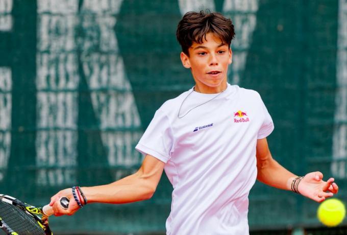 Ακάθεκτος ο Παγώνης: Κατέκτησε το Junior Masters του Μόντε Κάρλο