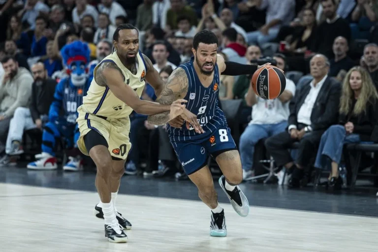 Αναντολού Εφές – Μπαρτσελόνα 74-73: Με βολές στα 0.3″ πλήγωσαν οι Τούρκοι την επιστροφή του Πασκουάλ στη EuroLeague