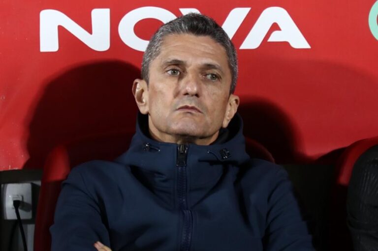 Λουτσέσκου: «Έχουμε ενθουσιασμό και αυτοπεποίθηση – Σημαντικό να παλεύουμε όλοι μαζί»