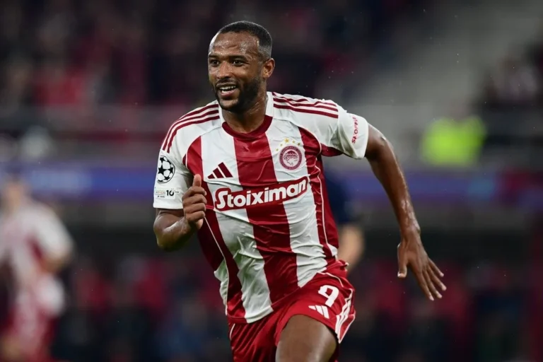 Ολυμπιακός: Προχωράει για τις ανανεώσεις των Ελ Κααμπί, Καλογερόπουλου και Μπότη, έχει δεμένο τον Μαρτίνς έως το καλοκαίρι του 2027 και συζητάει την προοπτική του 2028