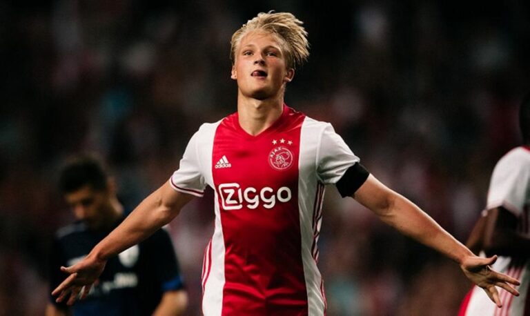 Επέστρεψε στον Άγιαξ μετά από έξι χρόνια ο Ντόλμπεργκ