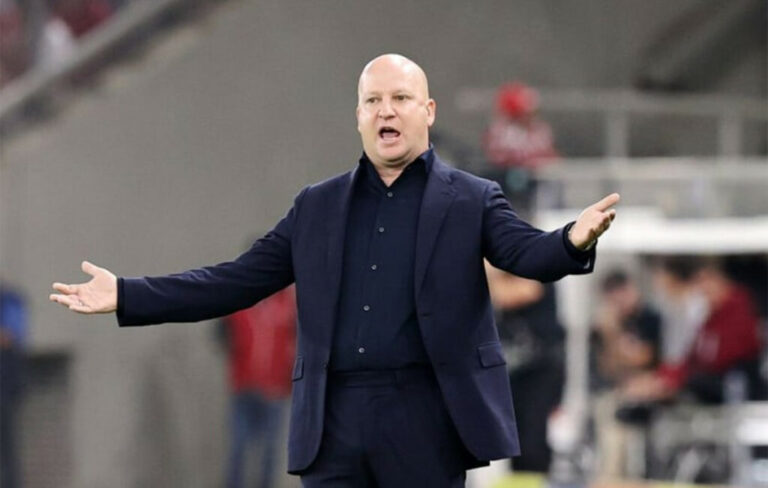 Νίκολιτς: «Παίξαμε κυριαρχικό ποδόσφαιρο, αξίζαμε τη νίκη – Μεγάλο συν για εμάς ο Ζίνι»