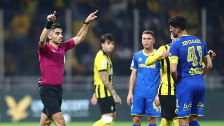 Λανουά: «Σωστές αποφάσεις σε Νέα Φιλαδέλφεια και Περιστέρι, έπρεπε να δοθεί πέναλτι στον Ολυμπιακό»