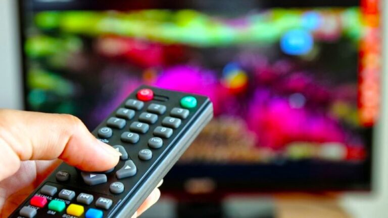 Πρόγραμμα Τηλεοπτικών Μεταδόσεων Πέμπτη 15/1/2026