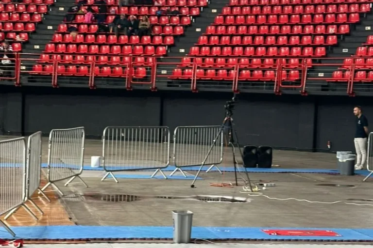 Ολυμπιακός: Πλημμύρισε ξανά το ΣΕΦ