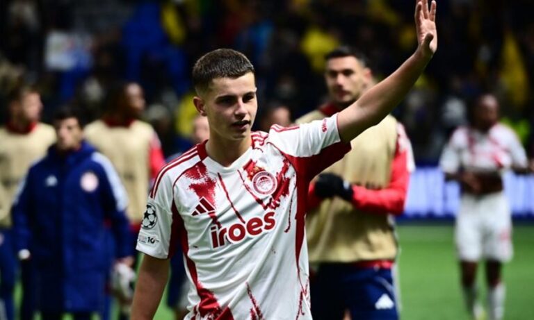 Μουζακίτης: «Είμαστε οι πρώτοι που πιστεύουμε στην πρόκριση»