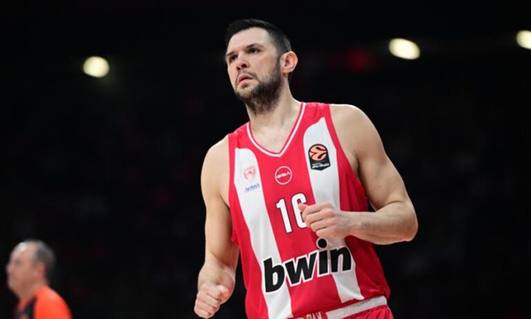 Παπανικολάου: «Πρέπει να ματσάρουμε την ενέργεια της Βίρτους, έχουμε τους παίκτες που θα δώσουν το κάτι παραπάνω»