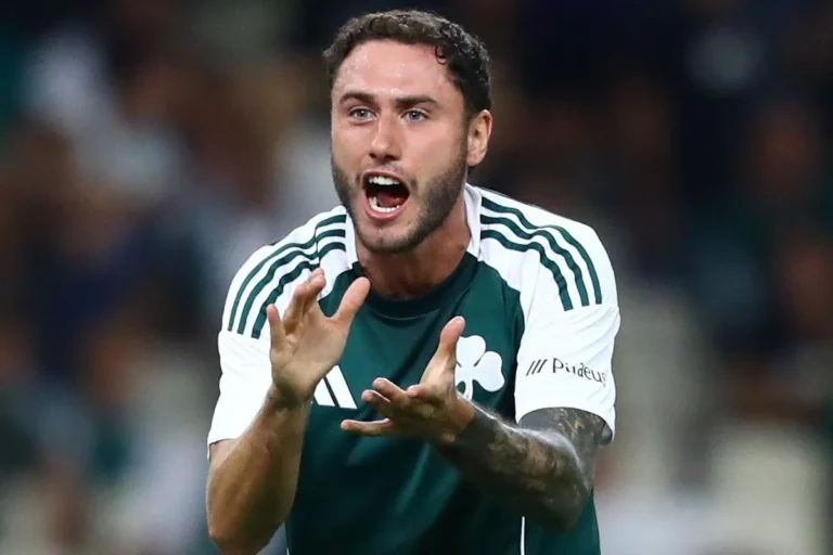 Παναθηναϊκός: Η Λάτσιο και η Φιορεντίνα ενδιαφέρονται για τον Καλάμπρια, σύμφωνα με τους Ιταλούς