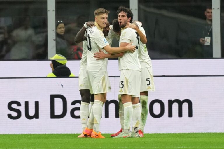 Ματσάρα χωρίς νικητή ανάμεσα σε Πίζα και Κάλιαρι – Πλήγωσε τη φορμαρισμένη Σασουόλο η Τορίνο