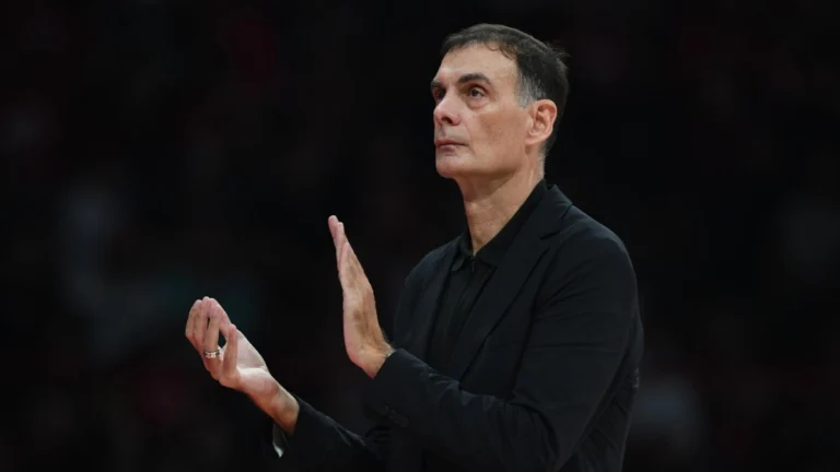 Μπαρτζώκας: «Ευγνωμοσύνη στους φίλους του Ολυμπιακού που ταξίδεψαν και βρέθηκαν στο πλευρό μας»