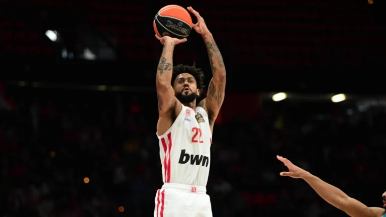 Ντόρσεϊ: Κορυφαίος σουτέρ στην ιστορία του Ολυμπιακού