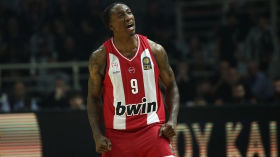 Ολυμπιακός: Τέλος κι επίσημα ο Λι, συνεχίζει στην Εφές