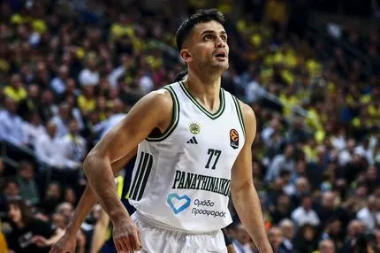 Παναθηναϊκός AKTOR: Προς παραμονή ο Γιούρτσεβεν