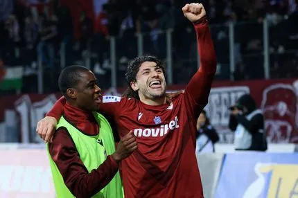 ΑΕΛ Novibet – Πανσερραϊκός 1-0: Οι βυσσινί πήραν το ντέρμπι παραμονής και βύθισαν ακόμα περισσότερο την ομάδα του Σαραγόσα