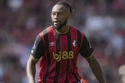 Μάντσεστερ Σίτι: Ανακοίνωσε την απόκτηση του Σεμένιο