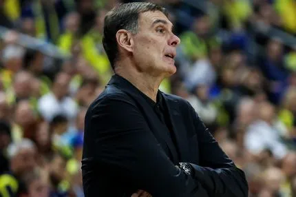 Μπαρτζώκας: «Το ρόστερ μας δεν ήταν τόσο βαθύ για ένα τέτοιο παιχνίδι»