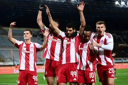 Ολυμπιακός: Έφτασε τους 338 τίτλους στα ομαδικά αθλήματα μετά την κατάκτηση του Betsson Super Cup