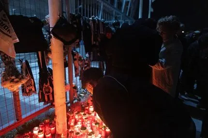 Ρουμανία: Φίλαθλος του Δικέφαλου πέθανε από ανακοπή στο άκουσμα της είδησης του πολύνεκρου τροχαίου στη Ρουμανία