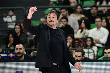 Αταμάν: “Πήραμε μία καθαρή νίκη και συγχαρητήρια στους παίκτες μου – Ελπίζω να γυρίσουν σύντομα οι τραυματίες”