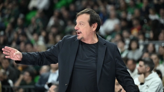 Αταμάν: “Δεν είναι μπάσκετ 10.000 άτομα να σε περιμένουν, να έρχονται στα αποδυτήρια, να σε προσβάλλουν σε όλο το ματς και κανείς να μη λέει τίποτα”
