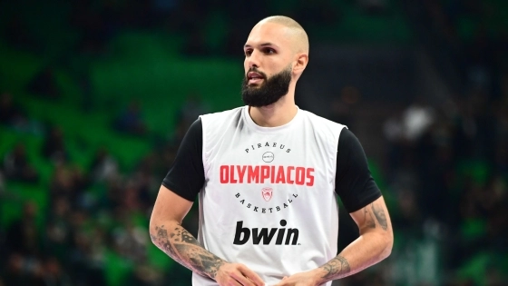 Παναθηναϊκός – Ολυμπιακός: Έντονες αποδοκιμασίες στον Φουρνιέ κατά την είσοδό του