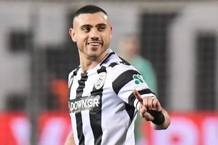 ΠΑΟΚ – Μπέτις 2-0: Ο Δικέφαλος πάτησε τους Ισπανούς με συγκλονιστικό Γιακουμάκη, super-sub Κωνσταντέλια και κλείδωσε τα playoffs