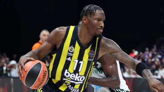 Παναθηναϊκός: Τι ισχύει με Χέιζ-Ντέιβις και Γιαμπουσέλε