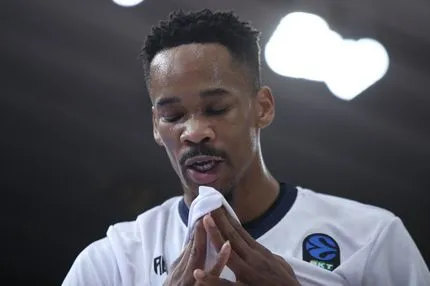 Τρέντο – Πανιώνιος 88-87: Πάλεψε με ότι είχε, πίστεψε αλλά ηττήθηκε με buzzer-beater του Μπατλ