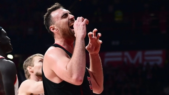 Μιλουτίνοφ: «Έχουμε μεγάλο ρόστερ, ανά πάσα στιγμή ο καθένας μπορεί να κάνει ένα βήμα μπροστά»