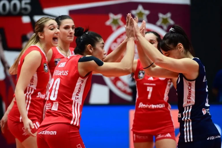 Ολυμπιακός – Μαρκόπουλο 3-0: Οι ερυθρόλευκες πήραν τη “ρεβάνς” του Α’ Γύρου και ισοφάρισαν τον Παναθηναϊκό