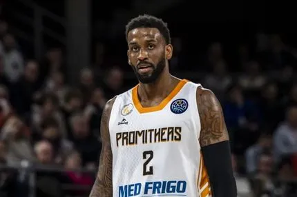 Σαλόν – Προμηθέας 93-78: Πάλεψε για 35 λεπτά, λύγισε στο τέλος, αλλά ελπίζει ενόψει του Game 2