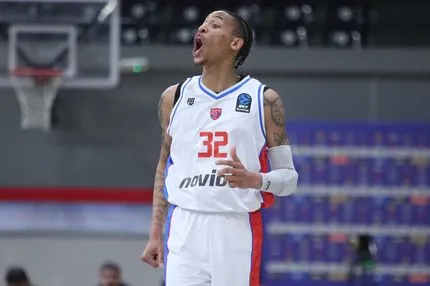 Πανιώνιος – Μπουντούτσνοστ 97-85: Αναγεννημένοι οι κυενέρυθροι στο ντεμπούτο του Μάρκοβιτς