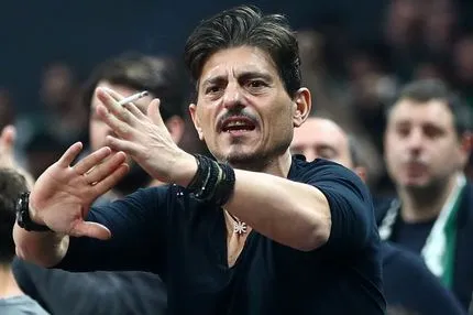 Γιαννακόπουλος: «Αυτή ήταν πρώτη κούπα, θα φέρω άλλες δύο»