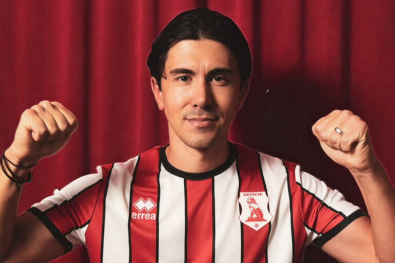 Πανσερραϊκός: Ο Τόνι Στοϊκόβσκι στα λιοντάρια