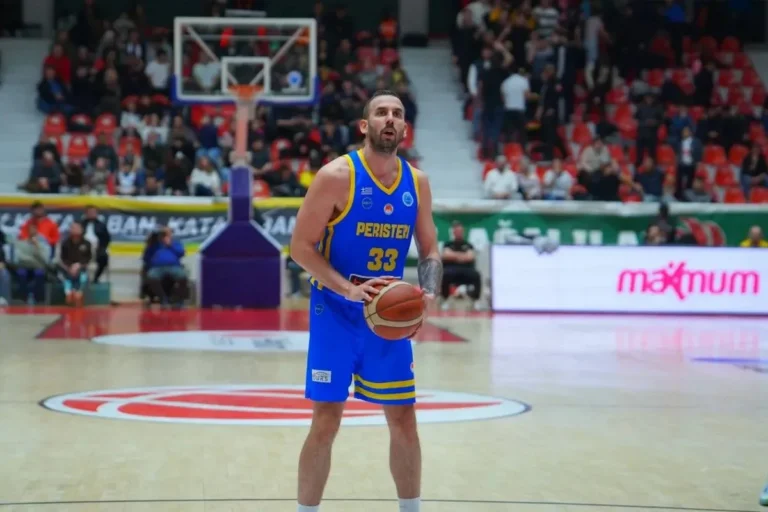 Πετκίμ – Περιστέρι Betsson 85-87: Σπουδαία νίκη πρωτιάς για την ομάδα του Ξανθόπουλου με κορυφαίο τον Νίκολς