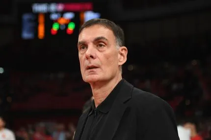 Mπαρτζώκας: «Bιαστήκαμε να τελειώσουμε το ματς – Όταν παίζουμε όλοι μαζί είμαστε πολύ δυνατοί»
