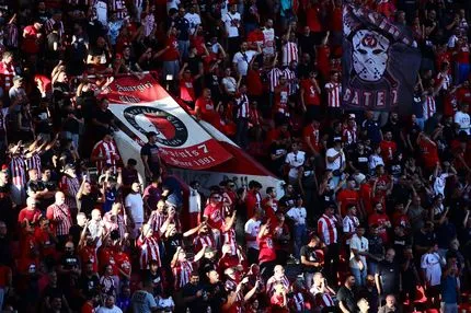 Ολυμπιακός: Κυκλοφόρησαν τα εισιτήρια των ερυθρολεύκων για το εκτός έδρας ματς με τον Πανσερραϊκό