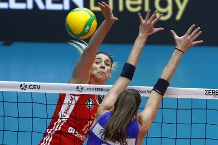 Ολυμπιακός – Βέρο 3-0: Ήττα για τις ερυθρόλευκες στο ιστορικό πρώτο παιχνίδι των playoffs του Champions League βόλεϊ γυναικών