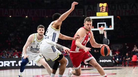 Βαθμολογία EuroLeague: Πώς διαμορφώθηκε μετά την επιβλητική νίκη του Ολυμπιακού κόντρα στη Φενέρ