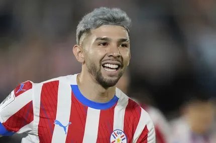 Ολυμπιακός: Τι συνέβη και τι ισχύει με τους Ενσίσο και Μπουονανότε που είχαν απασχολήσει τους ερυθρόλευκους το περασμένο καλοκαίρι