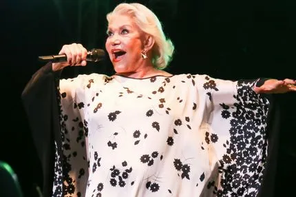 Πέθανε η Μαρινέλλα